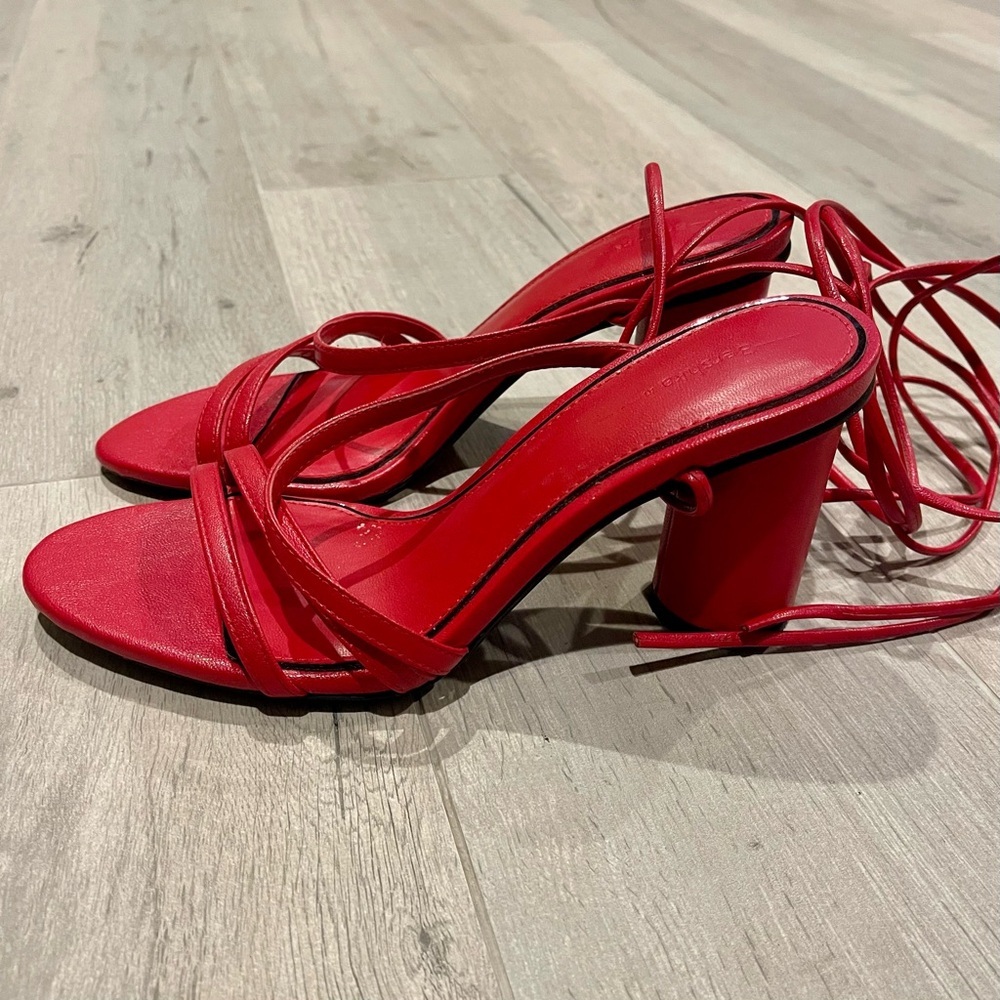 Bershka Red Block Heels Strappy Sandals Size 6 - Picture 4 of 9